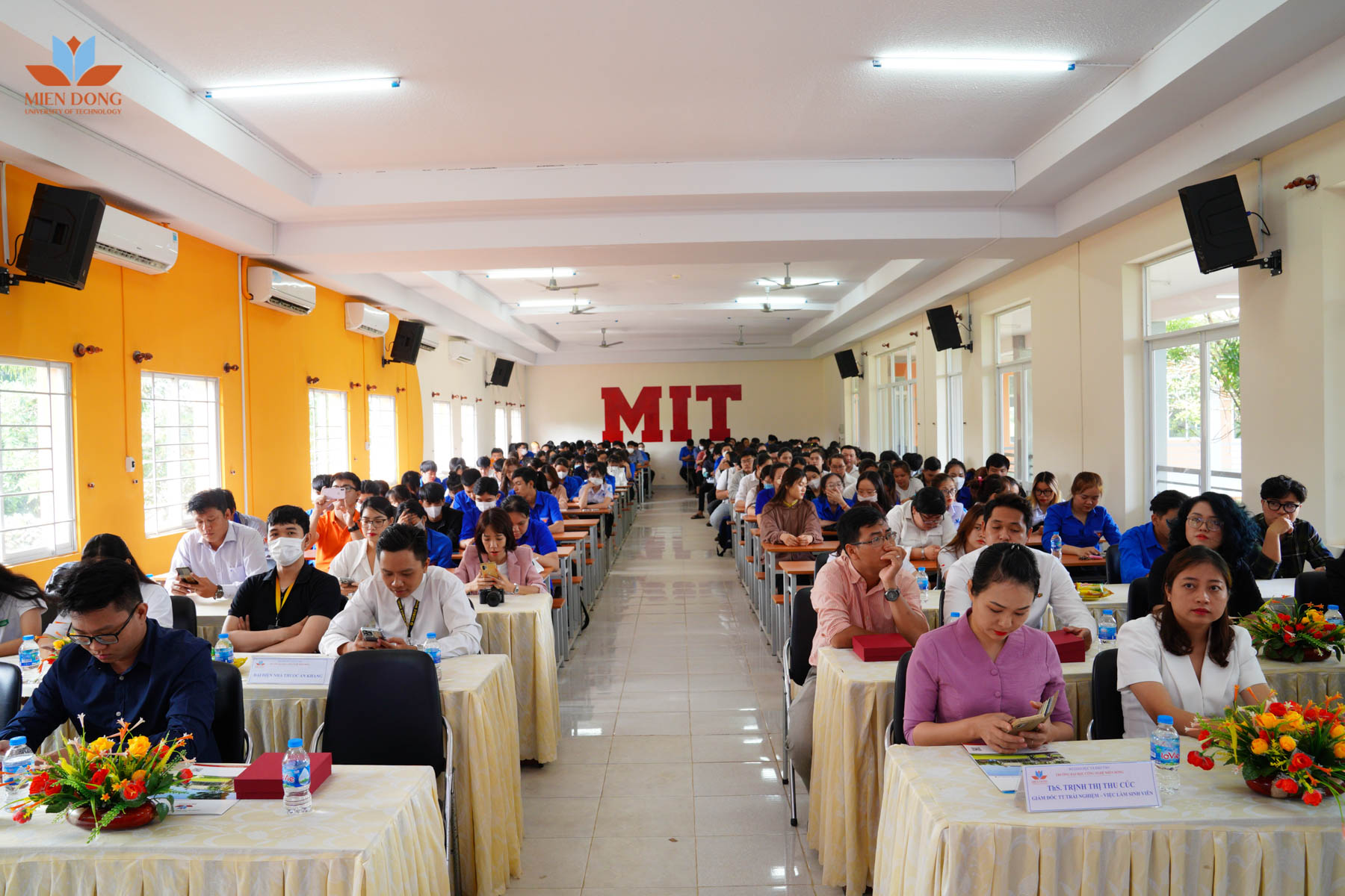 -ngay-hoi-viec-lam-2022-mit university