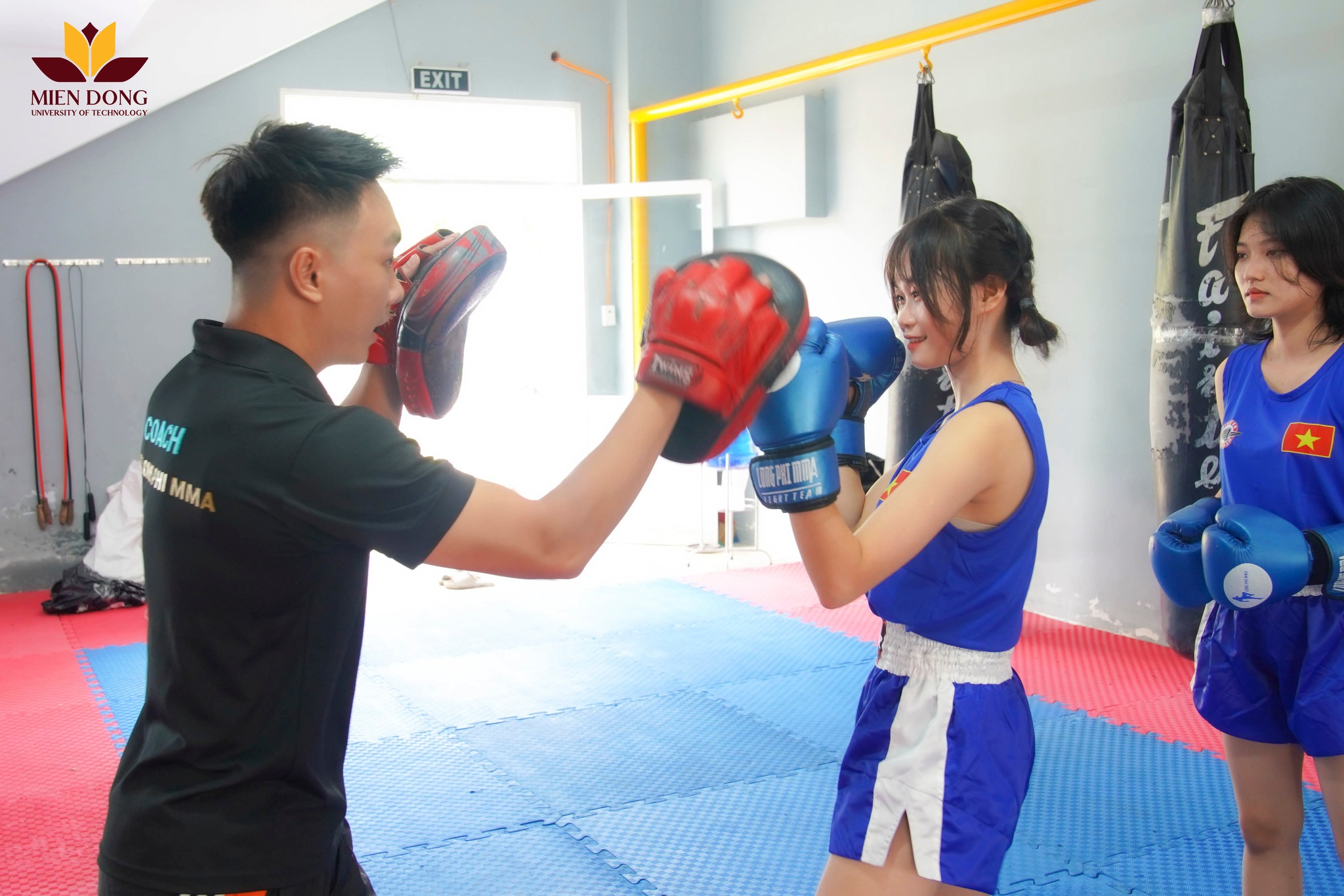 CLB Boxing & Kickboxing được tập luyện với đội ngũ Huấn luyện viên giàu kinh nghiệm