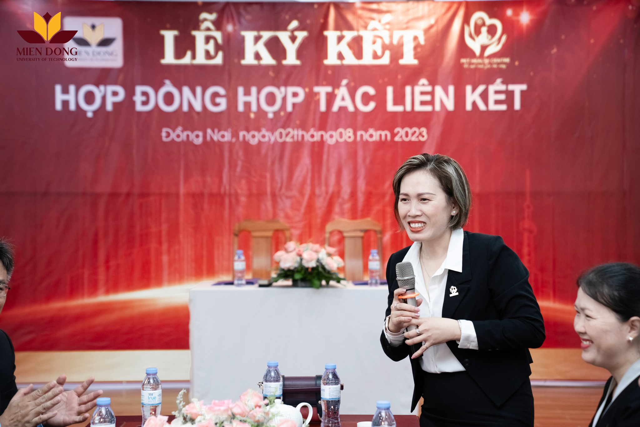 Bà Nguyễn Thị Hồng Nhung l CEO Pet Health Centre phát biểu