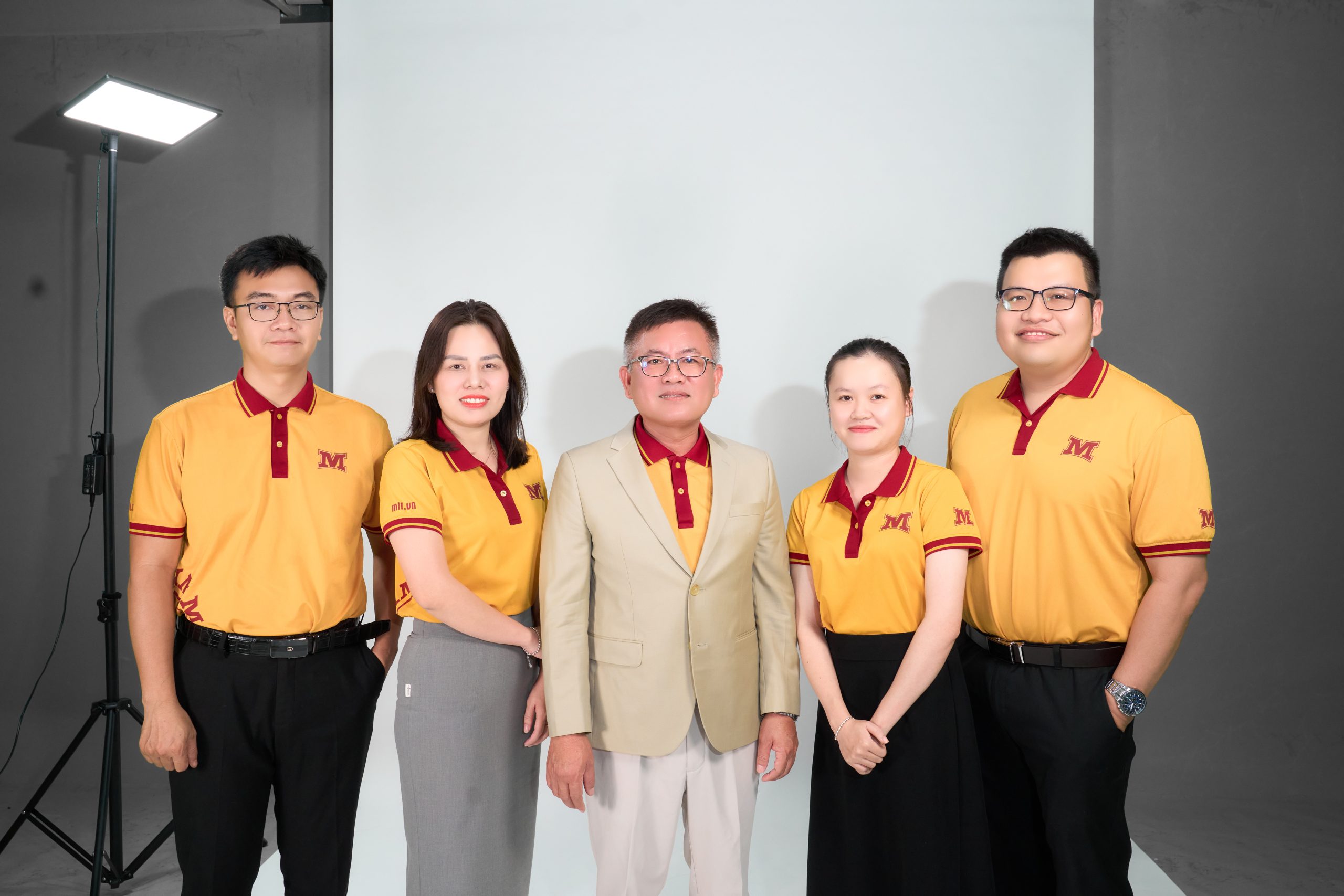 Cơ cấu tổ chức