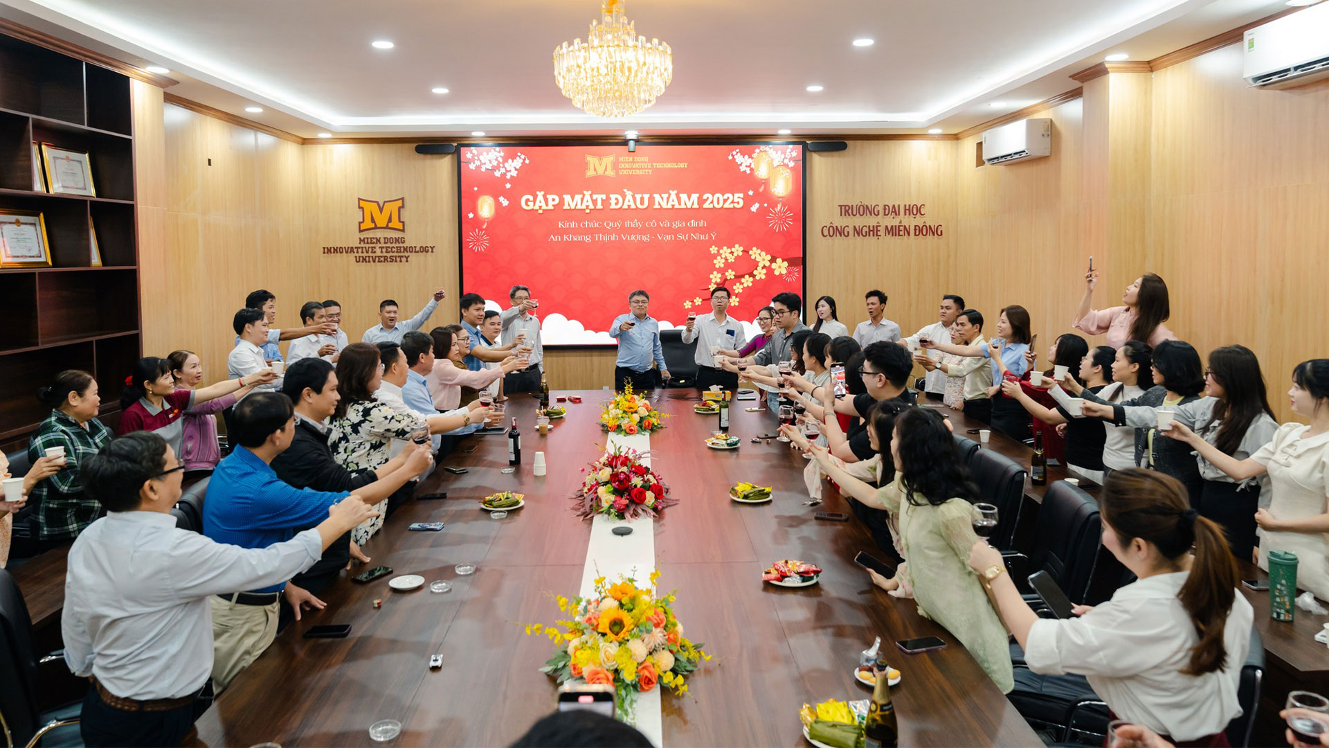 Trường Đại học Công nghệ Miền Đông - MIT Uni. trở lại sau kỳ nghỉ Tết