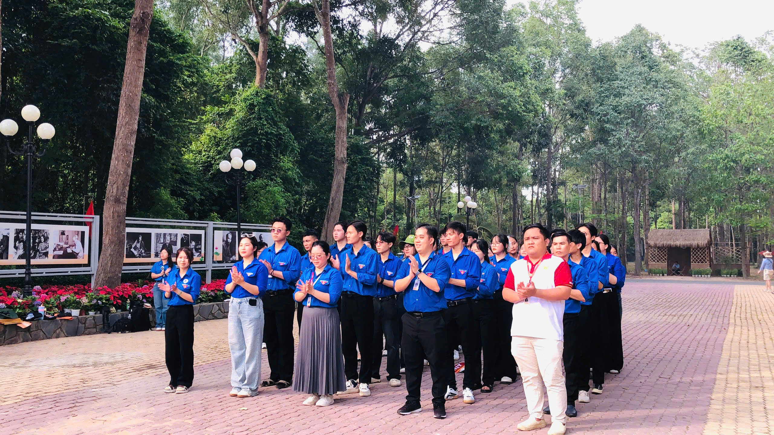 TRƯỜNG ĐẠI HỌC CÔNG NGHỆ MIỀN ĐÔNG (MIT UNI.) THEO DẤU CHÂN BÁC - HÀNH TRÌNH CỦA NIỀM TIN - KỶ NIỆM 135 NĂM NGÀY SINH CHỦ TỊCH HỒ CHÍ MINH (19/5/1890 – 19/5/2025)