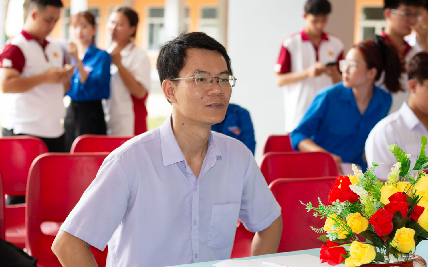 PGS.TS. Vũ Văn Nghi - Phó Hiệu trưởng MIT Uni. tham gia làm BGK các phần thi trong chương trình