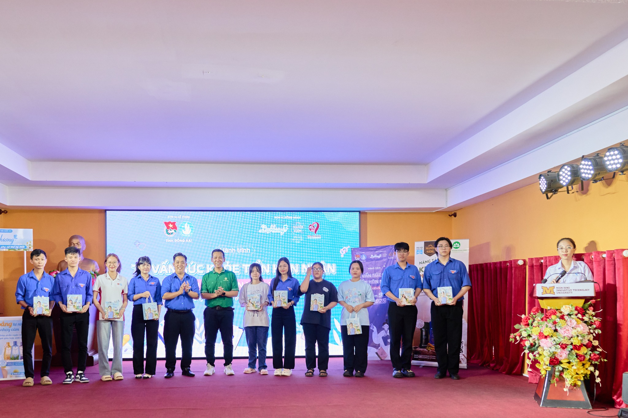 MIT Uni. tổ chức chương trình tư vấn tiền hôn nhân 2025 cho sinh viên