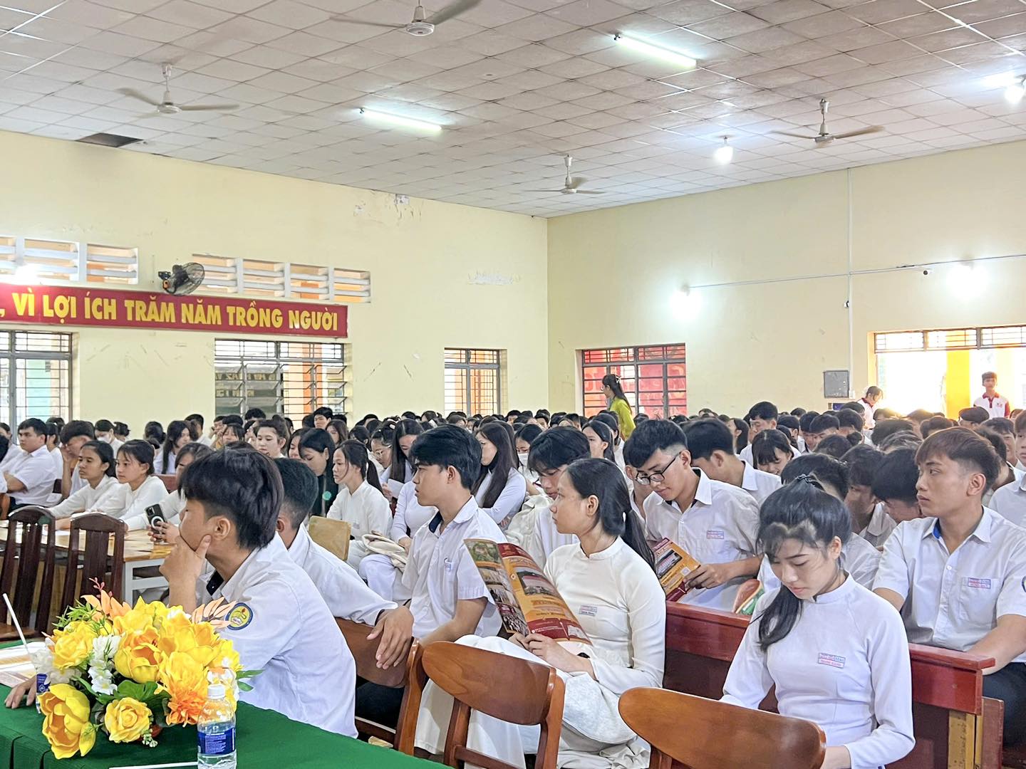 Trường Đại học Công nghệ Miền Đông "đổ bộ" THPT Trần Phú Đồng Nai