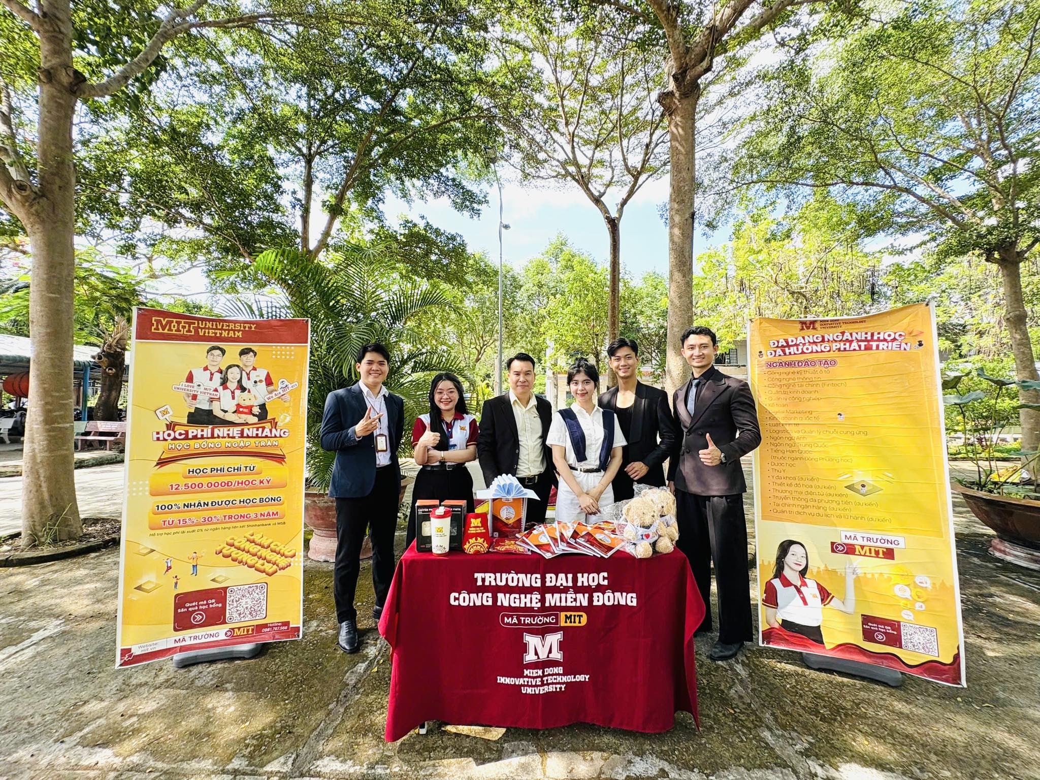 Trường Đại học Công nghệ Miền Đông tư vấn tuyển sinh tại Bình Thuận