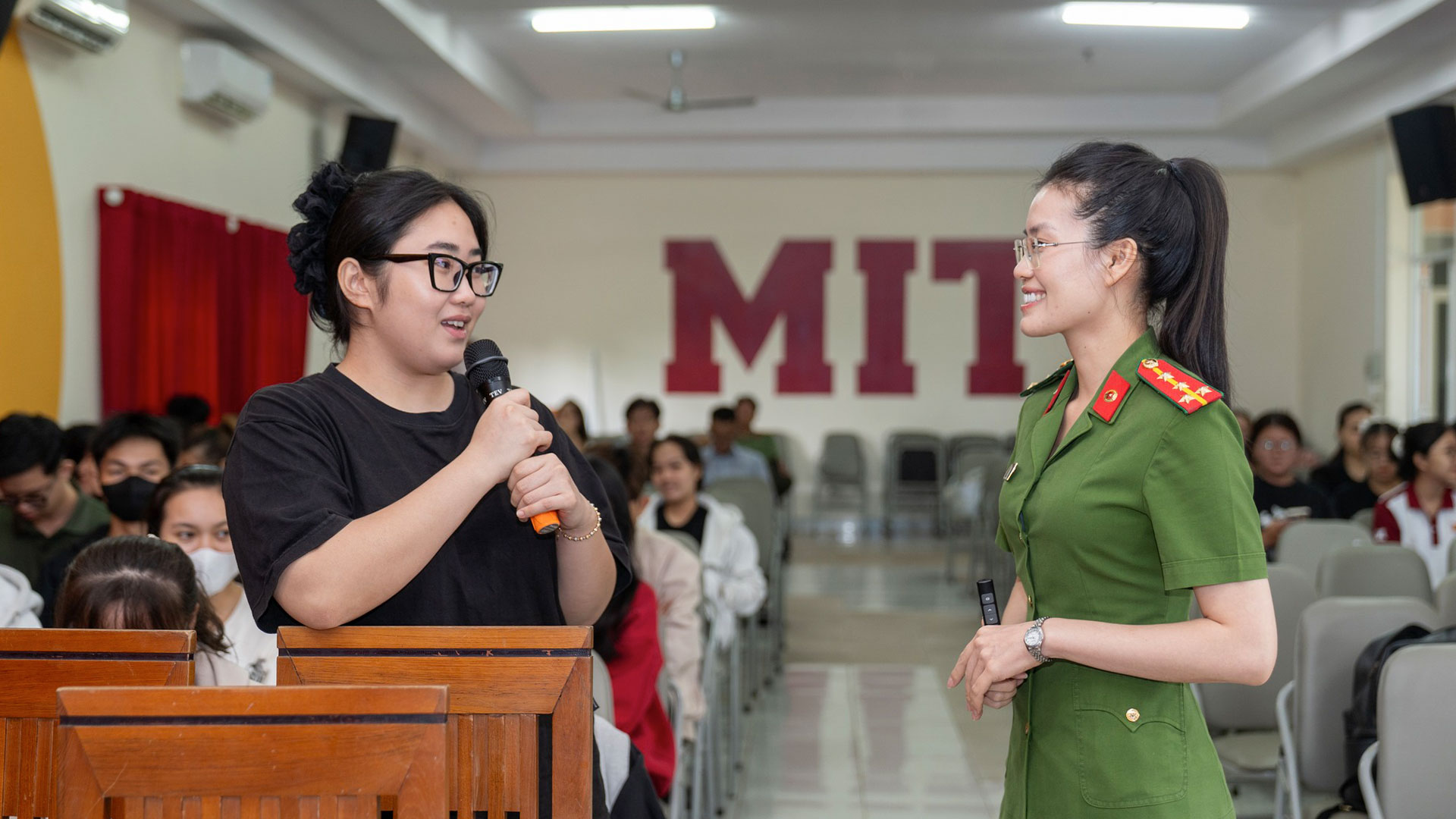 Lễ phát động toàn dân bảo vệ an ninh Tổ quốc gắn với tuyên truyền, phổ biến, giáo dục pháp luật năm 2025