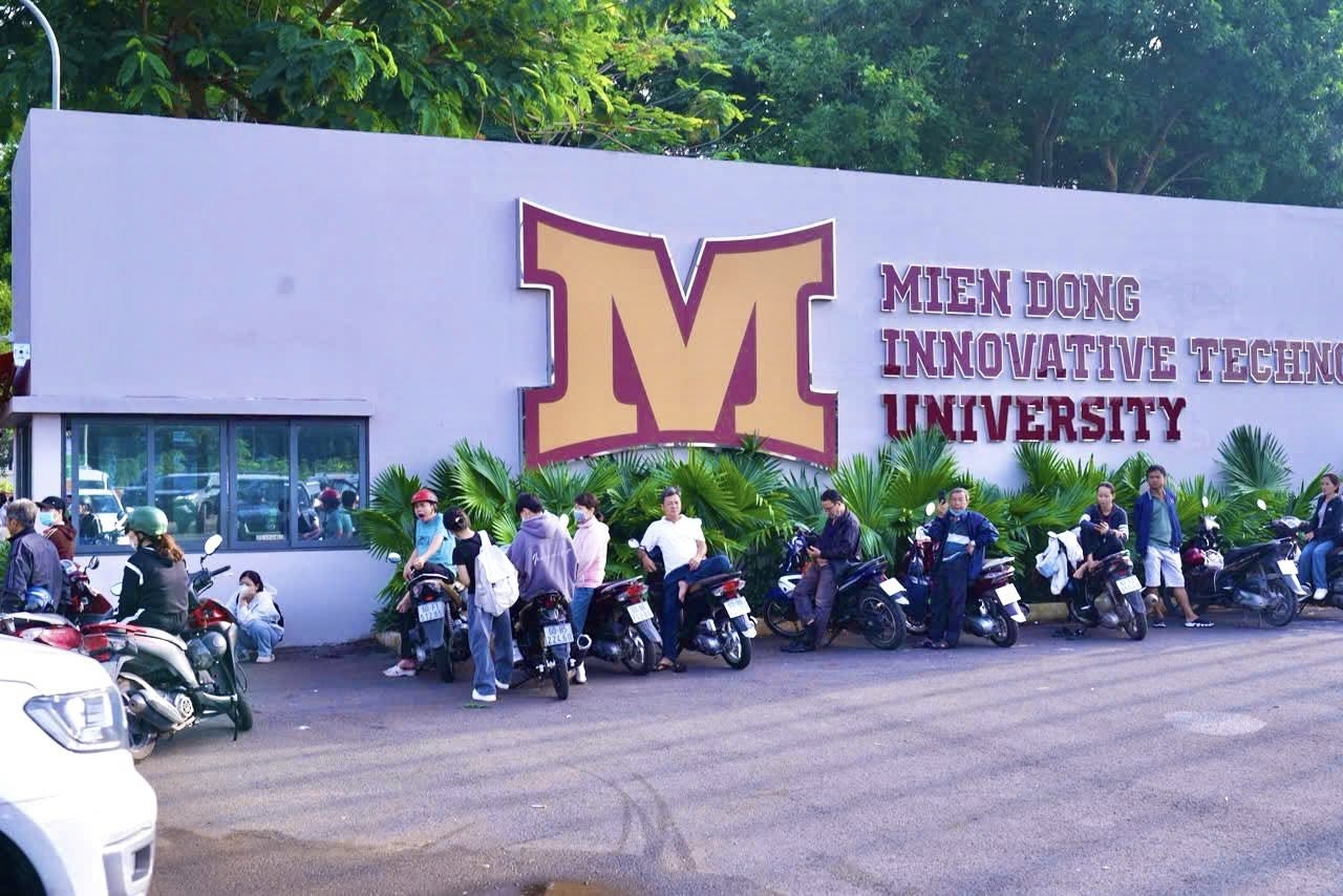 Gần 5,3 ngàn thí sinh thi Đánh giá năng lực đợt 2 tại Đồng Nai trong đó có điểm thi 59 Trường Đại học Công nghệ Miền Đông và điểm thi 60 THPT Dầu Giây