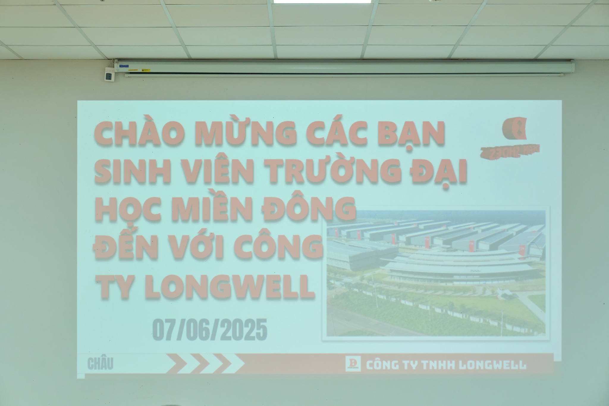 Phỏng vấn thử – Việc làm thật: Trải nghiệm tuyển dụng thực tế tại MIT Uni