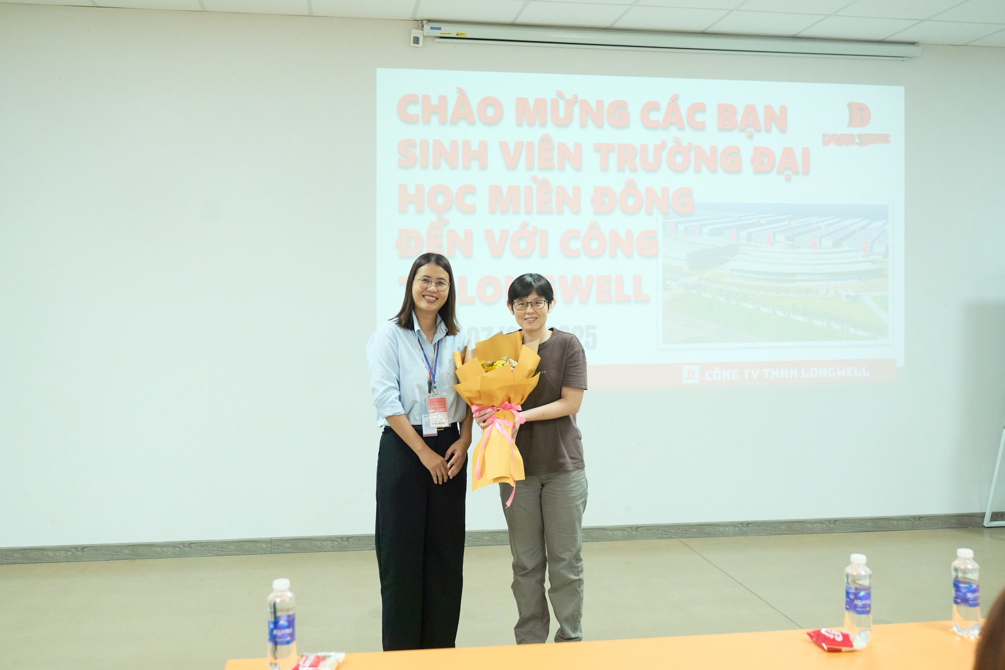 Phỏng vấn thử – Việc làm thật: Trải nghiệm tuyển dụng thực tế tại MIT Uni