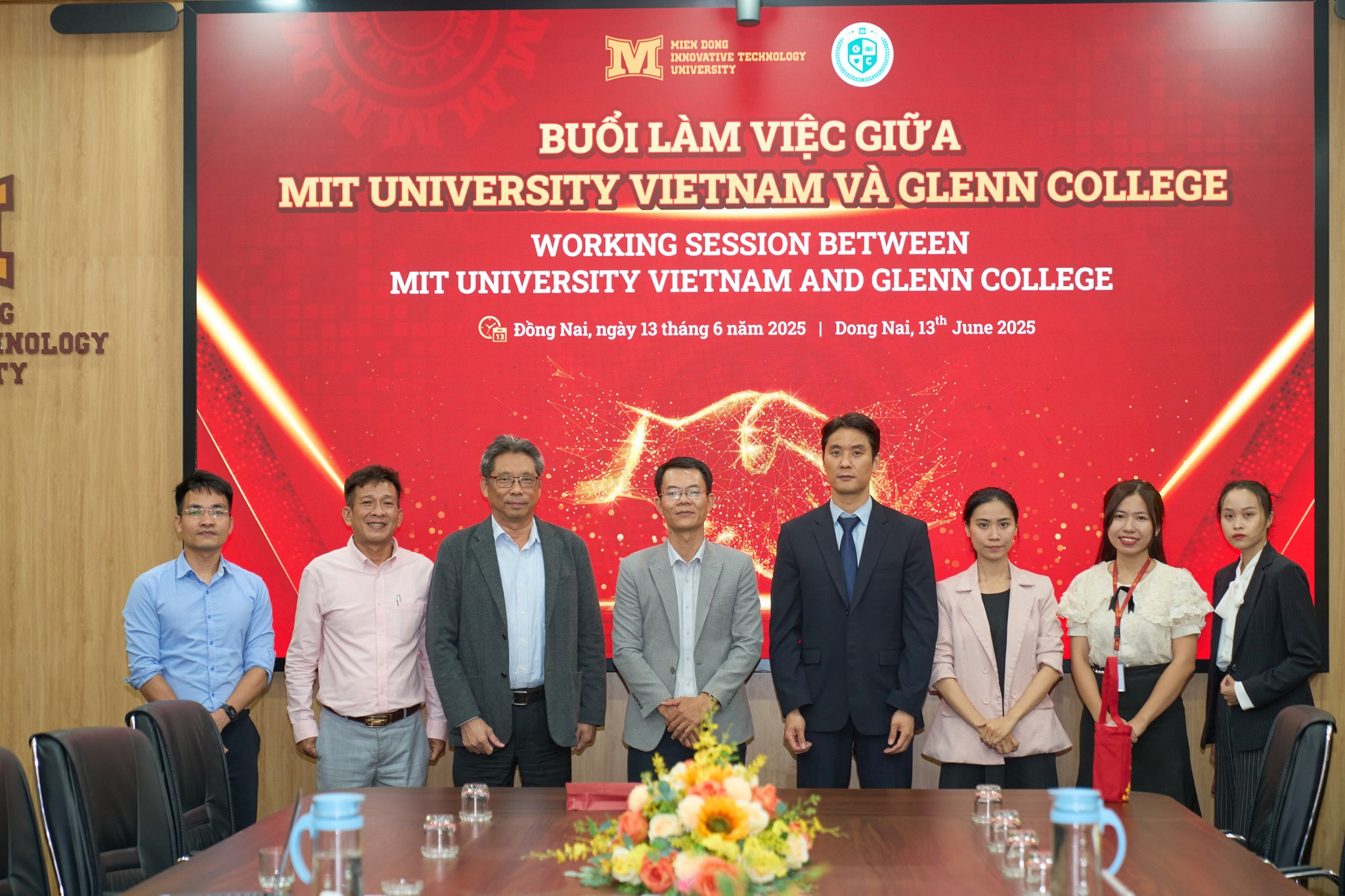 MIT Uni. hợp tác Glenn College mở rộng cơ hội học tập quốc tế