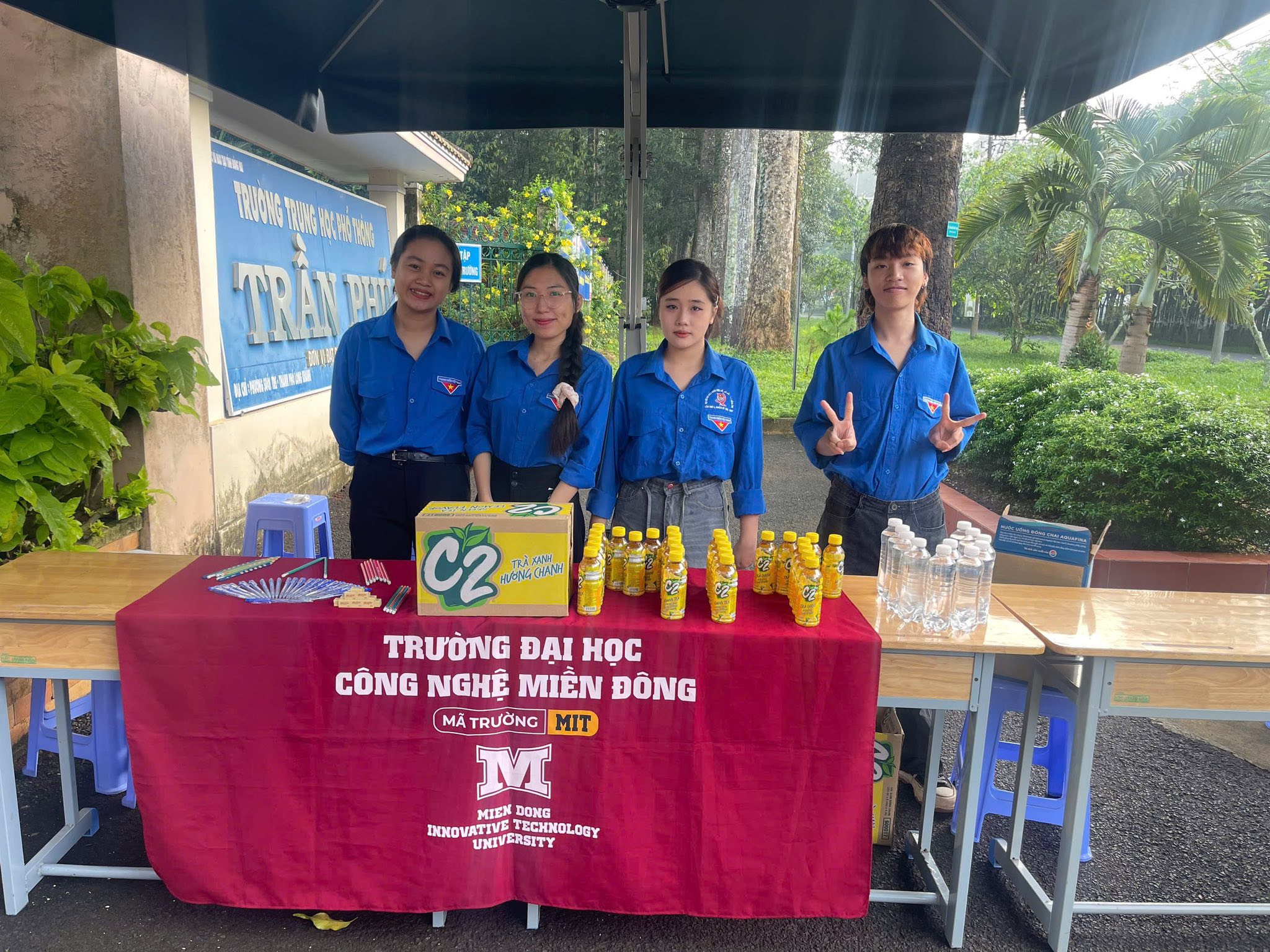 Tiếp sức mùa thi 2025 – Trường Đại học Công nghệ Miền Đông đồng hành cùng sĩ tử