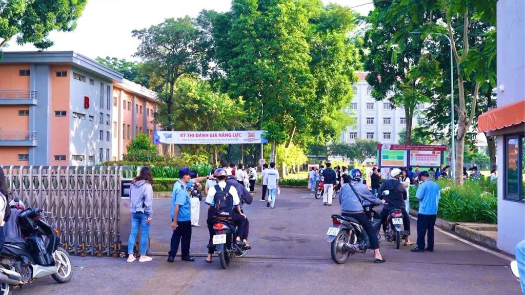 Gần 5,3 ngàn thí sinh thi Đánh giá năng lực đợt 2 tại Đồng Nai trong đó có điểm thi 59 Trường Đại học Công nghệ Miền Đông và điểm thi 60 THPT Dầu Giây