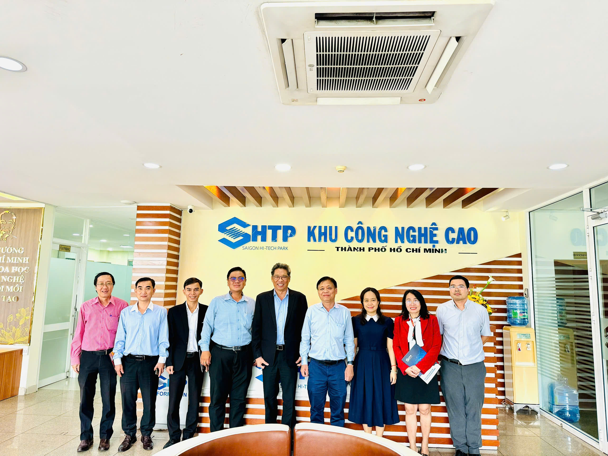 Trường Đại học Công nghệ Miền Đông bắt tay Khu Công nghệ cao TP. Hồ Chí Minh (Saigon Hi-Tech Park)