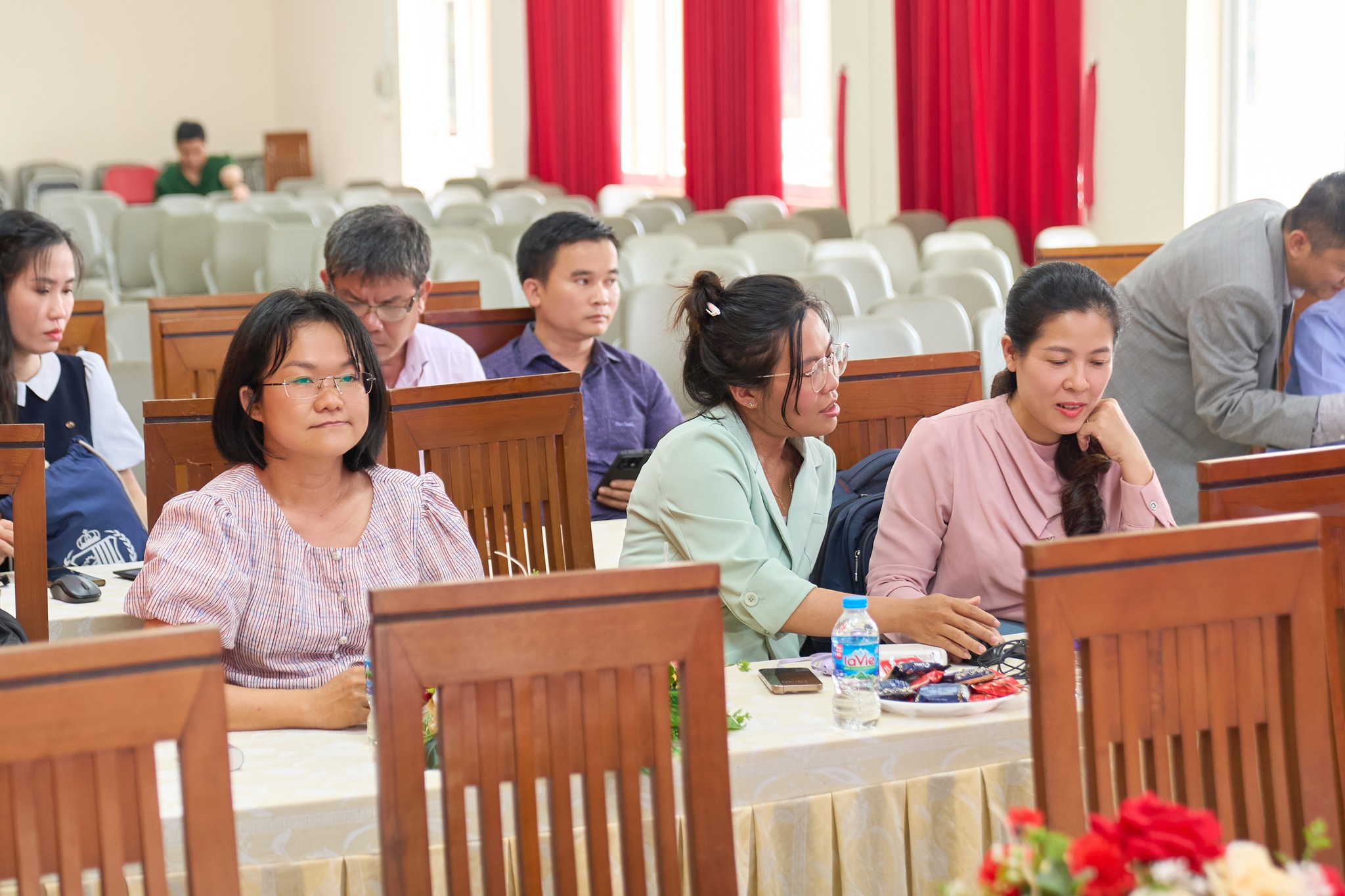 Hội nghị Khoa học thường niên 2025 tại MIT Uni. – Diễn đàn học thuật sôi động