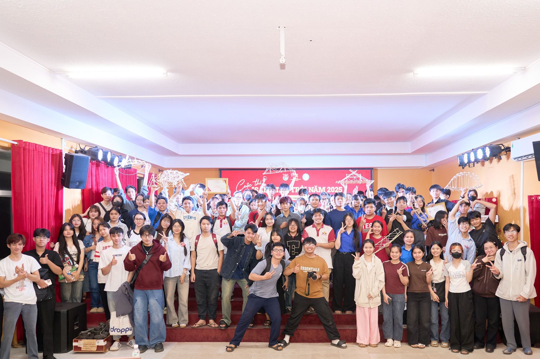 Cuộc thi Sáng tạo trẻ 2025 tại Trường Đại học Công nghệ Miền Đông