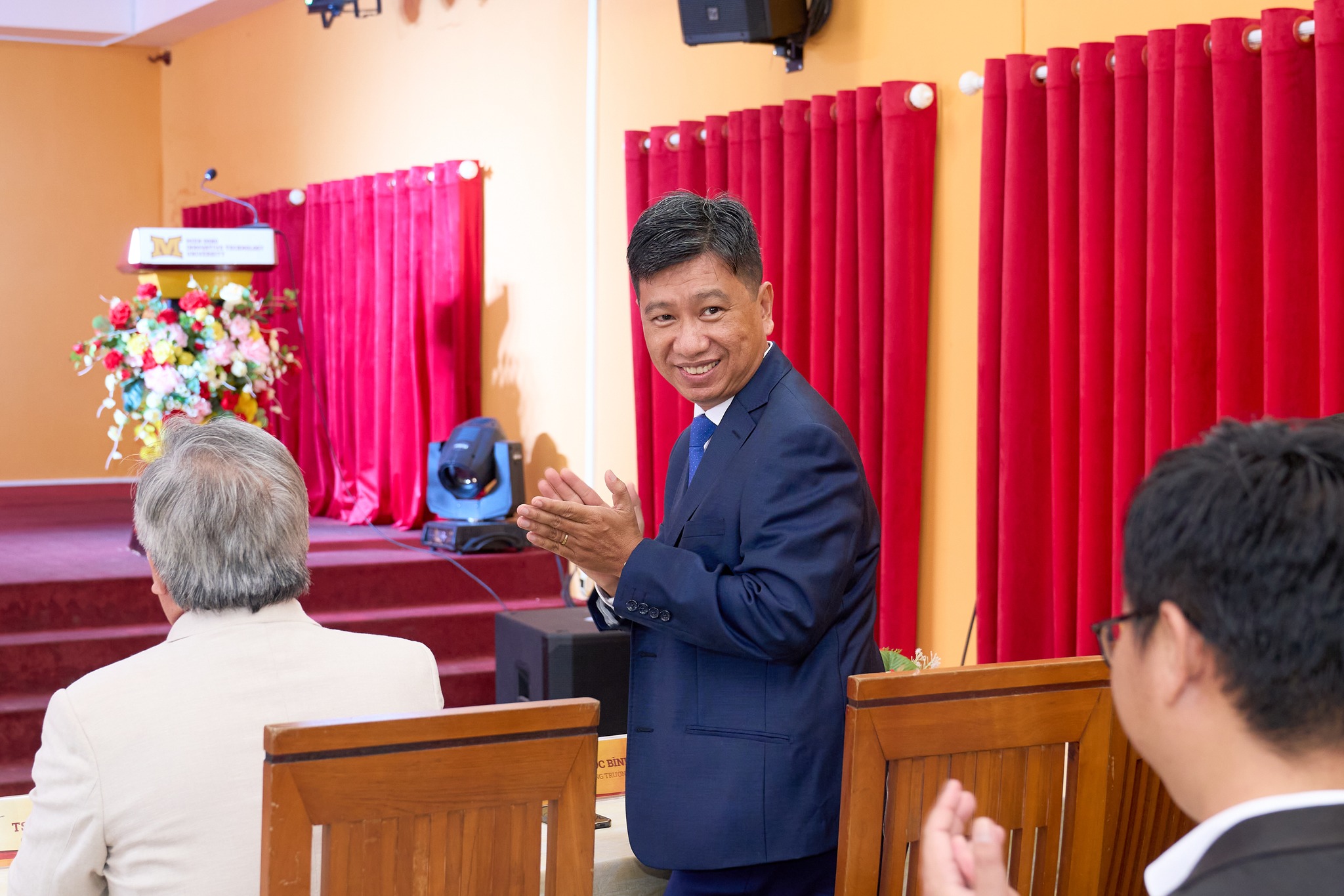 Ông Hồng Quốc Bình