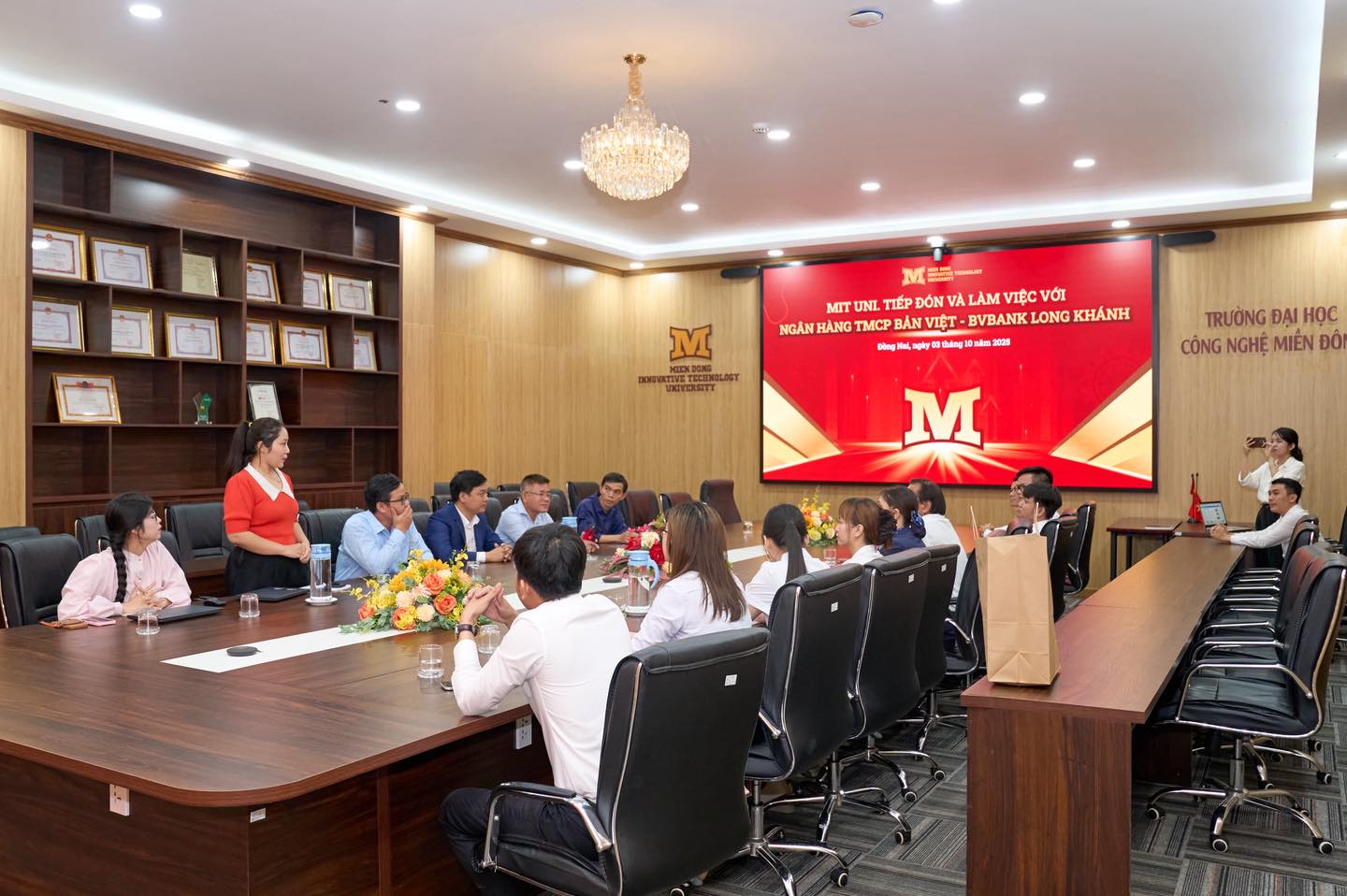 MIT Uni. làm việc cùng Ngân hàng Bản Việt (BVBank) – Mở ra cơ hội hợp tác và hỗ trợ tài chính cho sinh viên