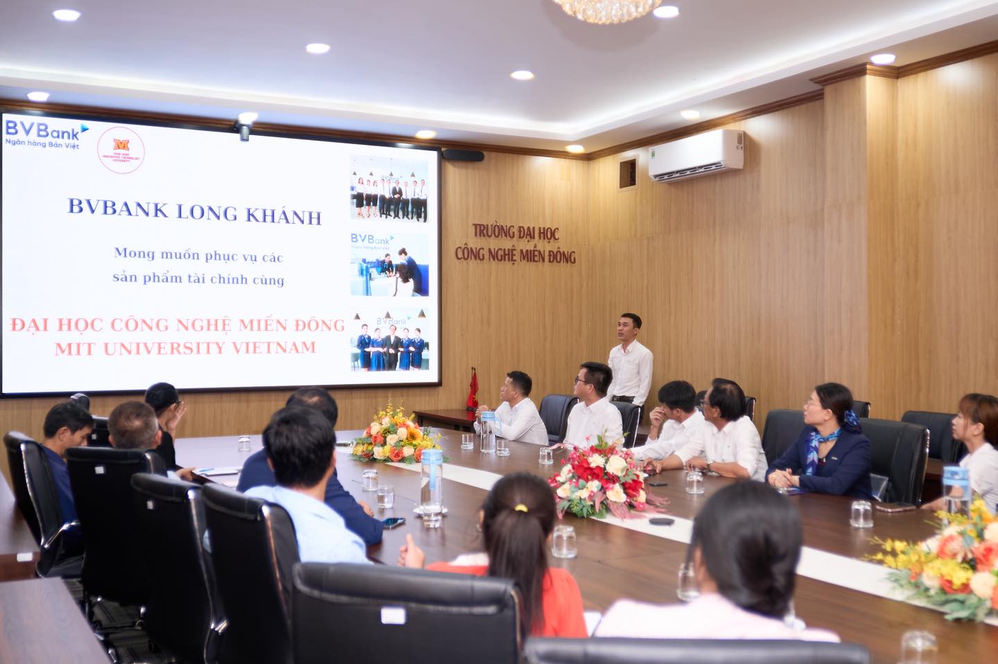 MIT Uni. làm việc cùng Ngân hàng Bản Việt (BVBank) – Mở ra cơ hội hợp tác và hỗ trợ tài chính cho sinh viên