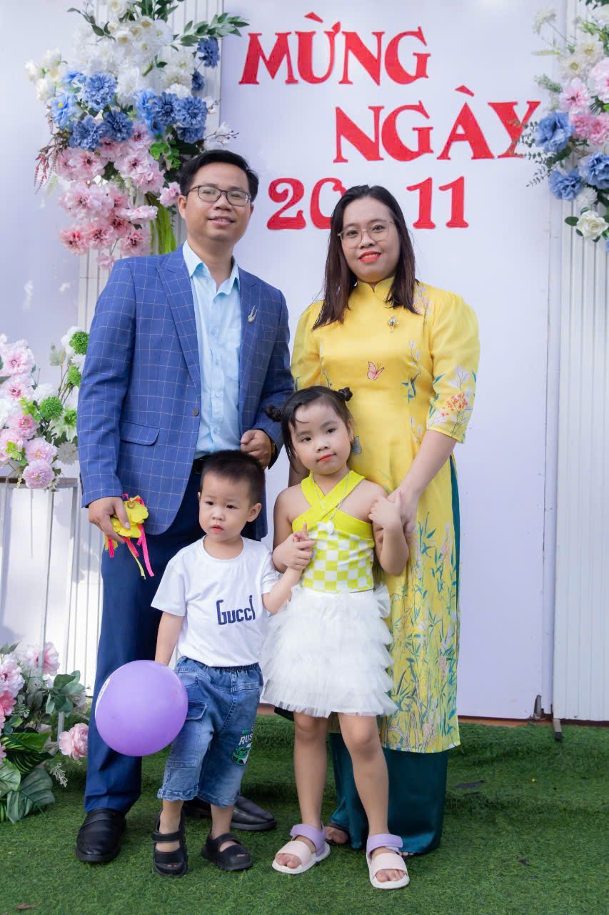 Một thập kỷ đồng hành – Vinh danh những cống hiến của ThS. LS. Nguyễn Xuân Tài và ThS. LS. Mai Thị Ngân Hà tại MIT Uni.