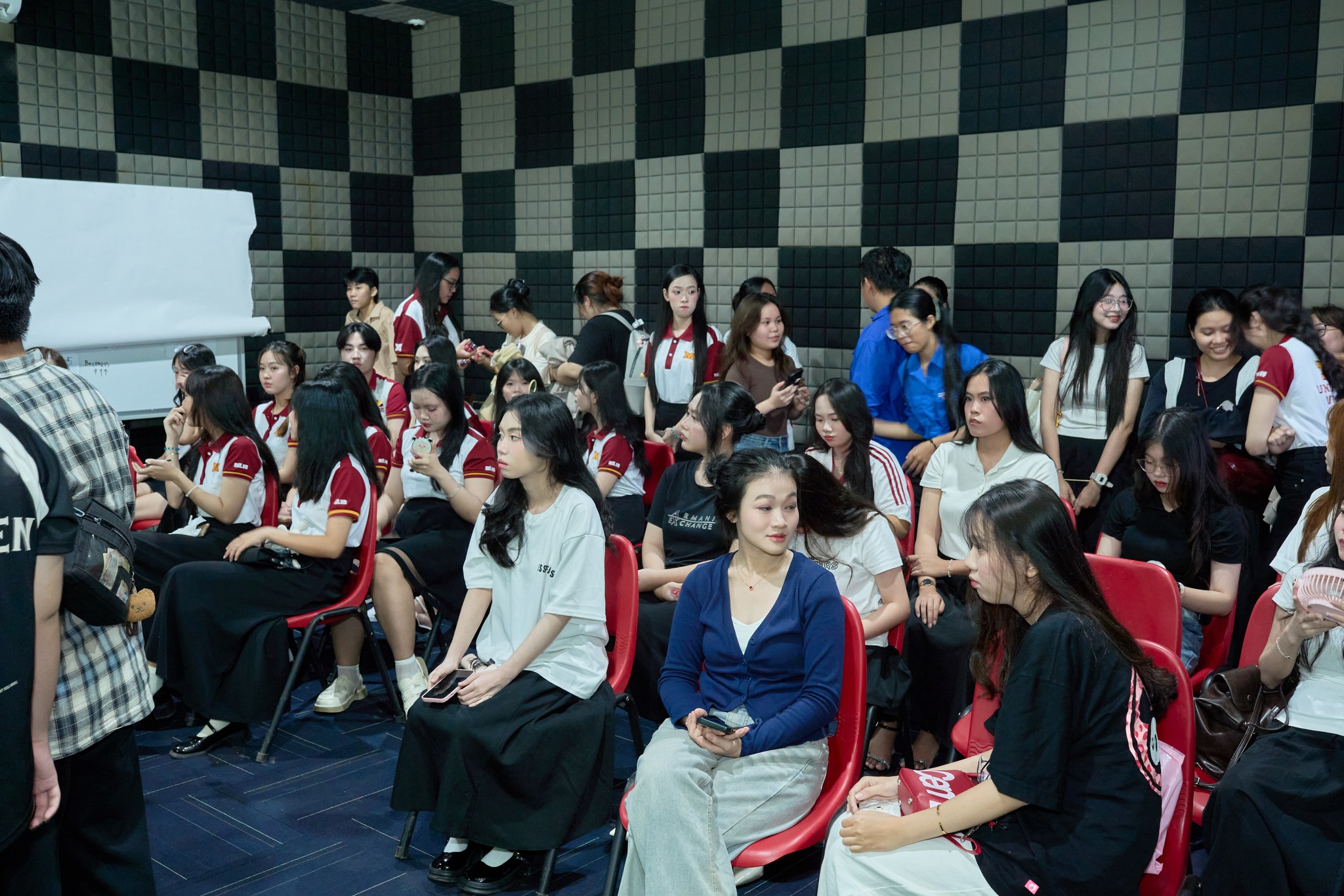 Sơ khảo Cuộc thi Duyên dáng MIT 2025 – Hành trình tìm kiếm MITers tri thức và tài năng