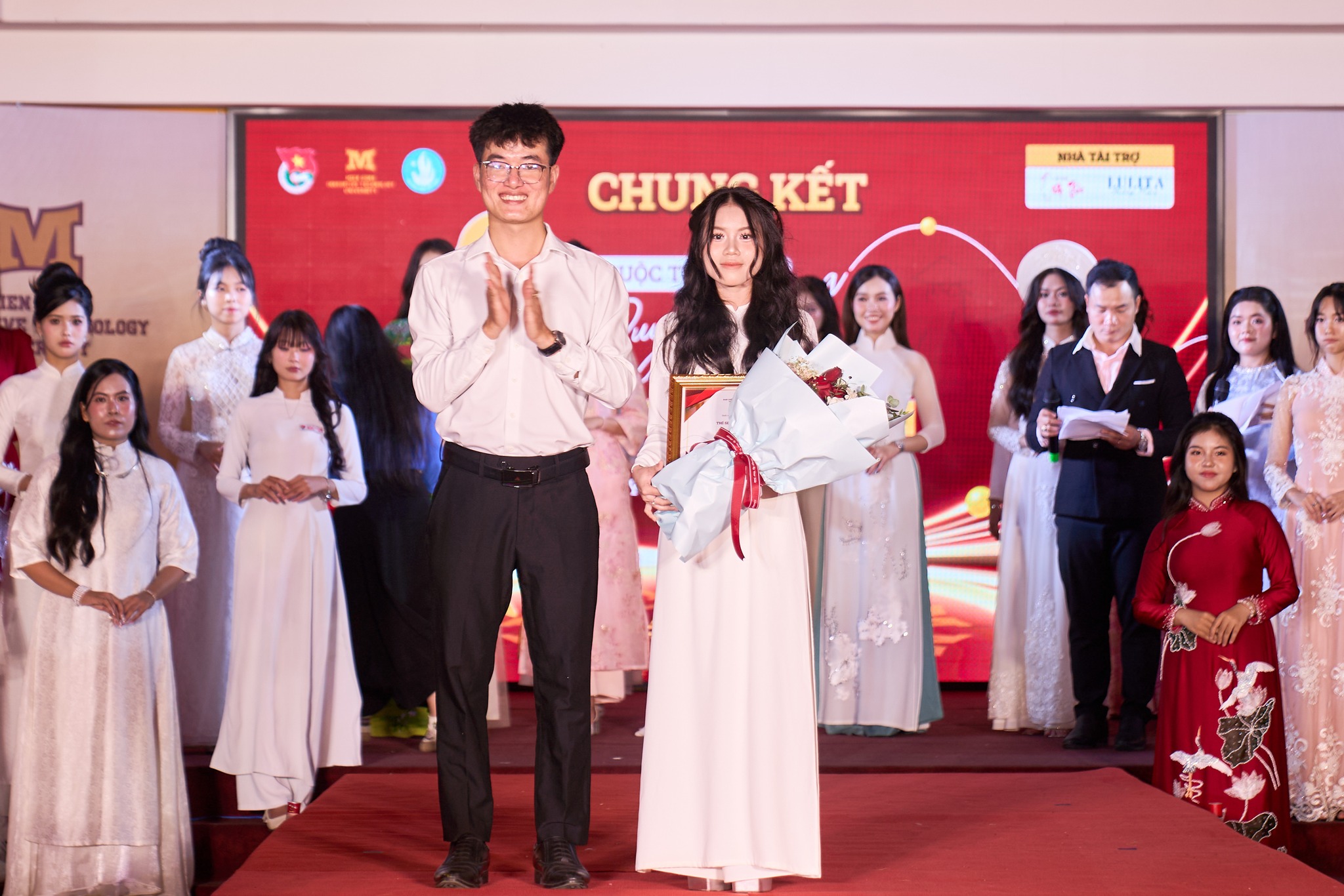 Tỏa sáng cùng “Thí sinh được yêu thích nhất” – Phan Thị Thu Thủy - Lớp 25LG