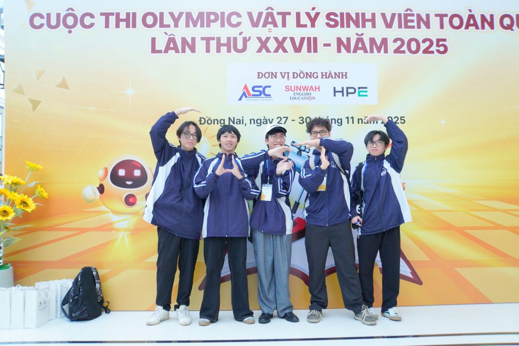 Các đoàn tham dự Cuộc thi Olympic Vật lý Sinh viên Toàn quốc lần thứ XXVII năm 2025 đã có mặt tại MIT University Vietnam