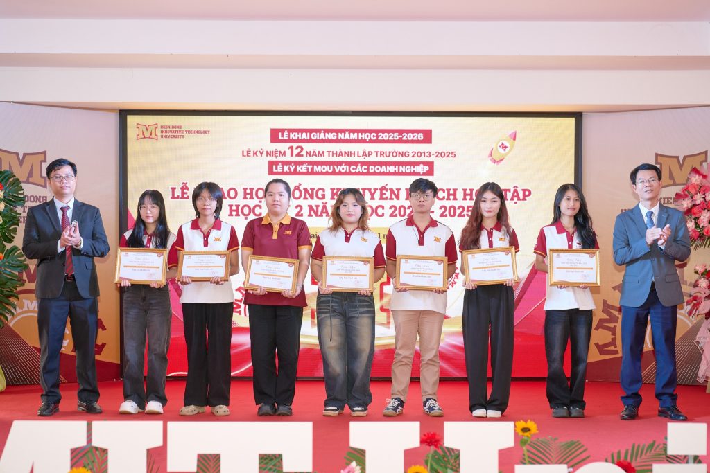 Lễ Khai giảng năm học 2025 – 2026 & Kỷ niệm 12 năm thành lập Trường Đại học Công nghệ Miền Đông