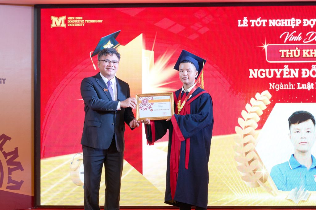 Lễ Tốt nghiệp đợt 2 năm 2025 – Mở cửa tri thức, khai mở tương lai