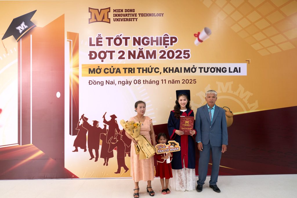 Lễ Tốt nghiệp đợt 2 năm 2025 – Mở cửa tri thức, khai mở tương lai