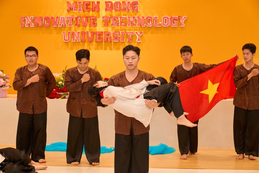 Lễ trao giải Hội thi Văn nghệ Truyền thống MIT Uni. 2025 – Chào mừng Ngày Nhà giáo Việt Nam 20/11