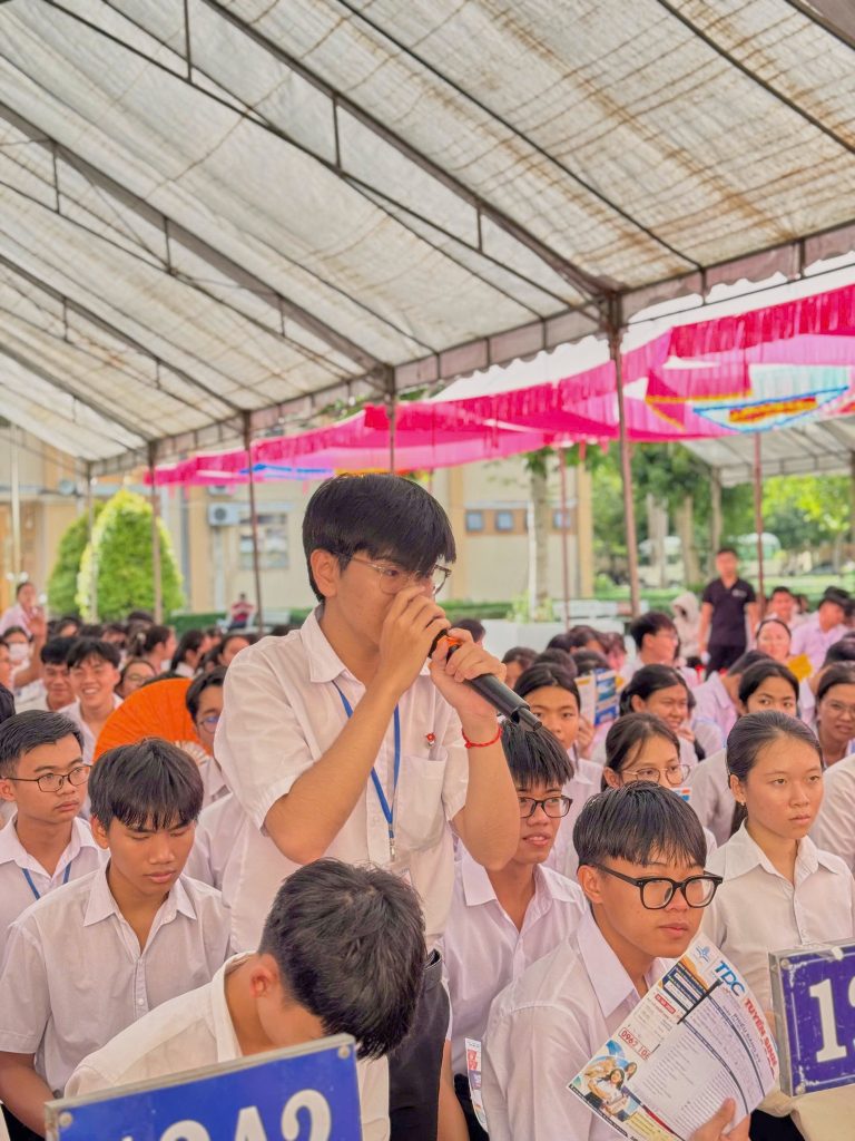 MIT Uni. đồng hành cùng học sinh lớp 12 trong chương trình định hướng nghề nghiệp năm học 2026–202