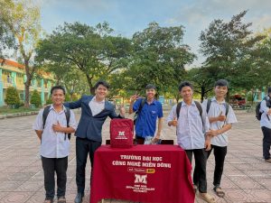 MIT Uni. đồng hành cùng học sinh lớp 12 trong chương trình định hướng nghề nghiệp năm học 2026–202