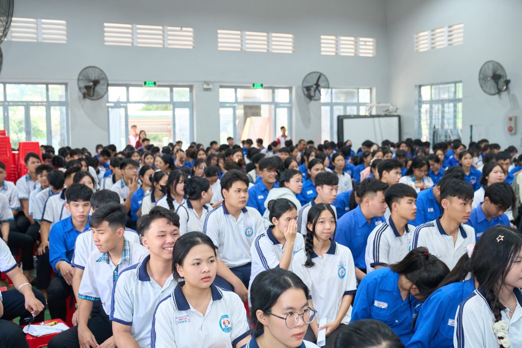 Phiên tòa giả định tại THPT Điểu Cải – Tuyên truyền phòng, chống bạo lực học đường