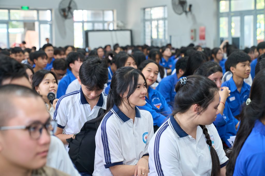 Phiên tòa giả định tại THPT Điểu Cải – Tuyên truyền phòng, chống bạo lực học đường