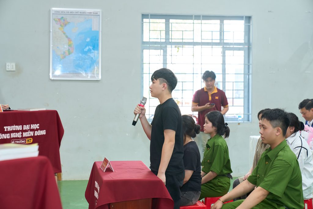 Phiên tòa giả định tại THPT Điểu Cải – Tuyên truyền phòng, chống bạo lực học đường