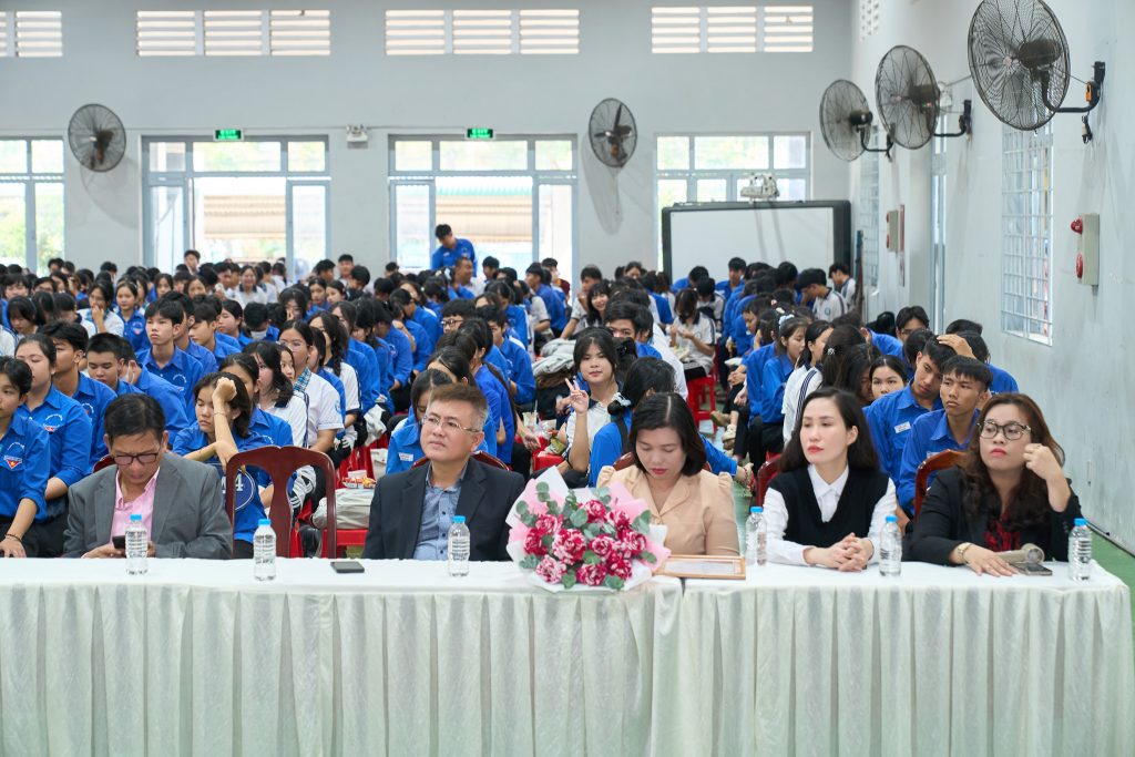 Phiên tòa giả định tại THPT Điểu Cải – Tuyên truyền phòng, chống bạo lực học đường