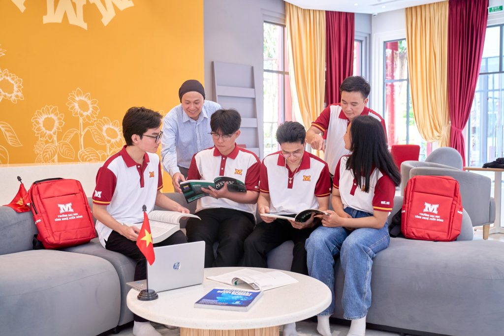 ThS. Trần Ngọc Anh Khoa chia sẻ về ngành Logistics và Quản lý chuỗi cung ứng – Ngành học đón đầu xu thế tại Đồng Nai