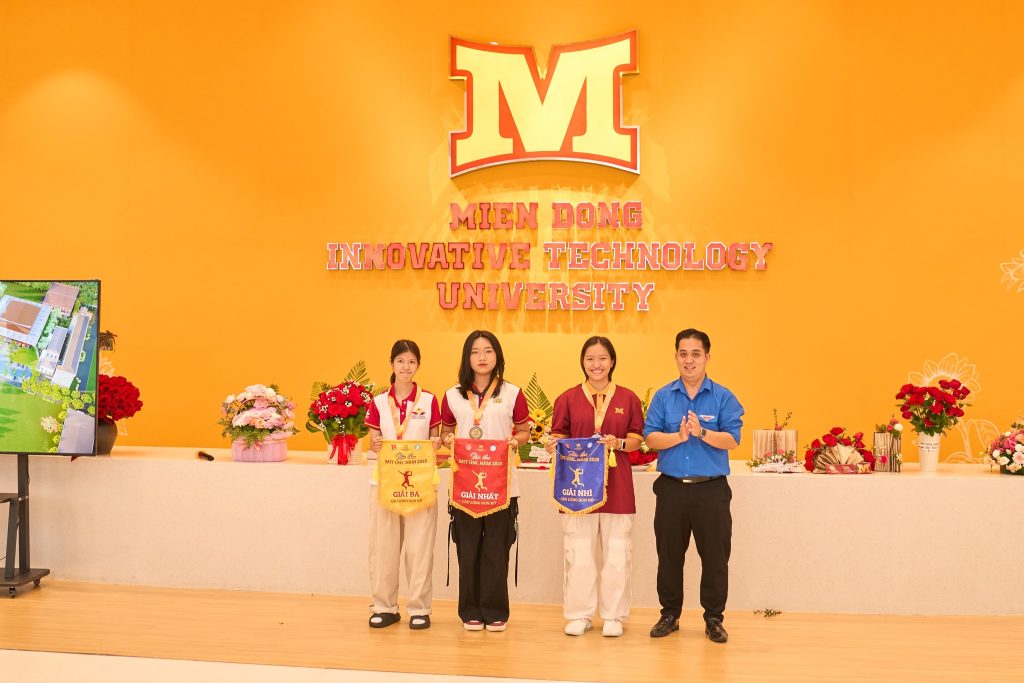 Trao Giải Hội Thao Sinh Viên MIT Uni. 2025 – Vinh Danh Những Ngôi Sao Tỏa Sáng