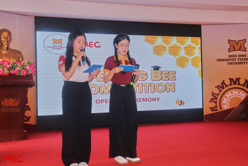 CLB Tiếng Anh MIT Uni. – MEC trở lại với cuộc thi Spelling Bee năm 2025