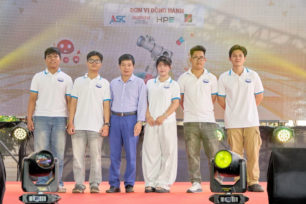 Lễ bế mạc và trao giải Cuộc thi Olympic Vật lý Sinh viên toàn quốc lần thứ XXVII – Năm 2025