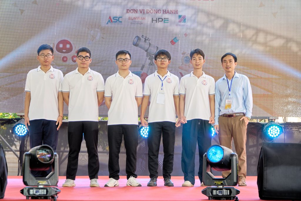 Lễ bế mạc và trao giải Cuộc thi Olympic Vật lý Sinh viên toàn quốc lần thứ XXVII – Năm 2025