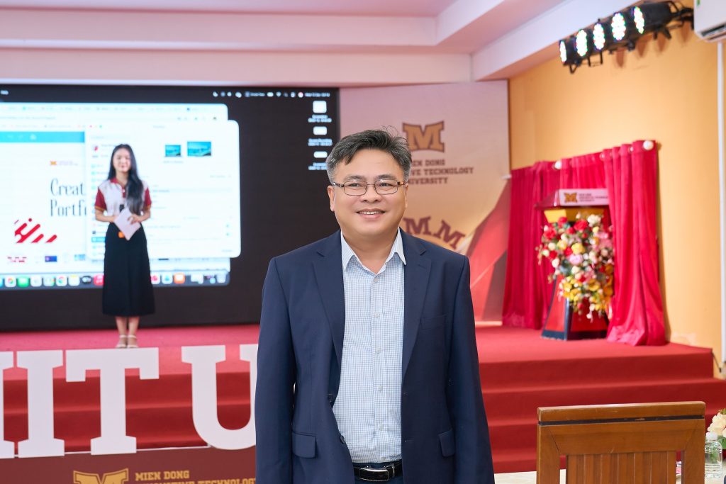 Xây dựng Portfolio chuyên nghiệp thời AI – MIT Uni. tổ chức workshop chuyên sâu cho sinh viên năm 2025