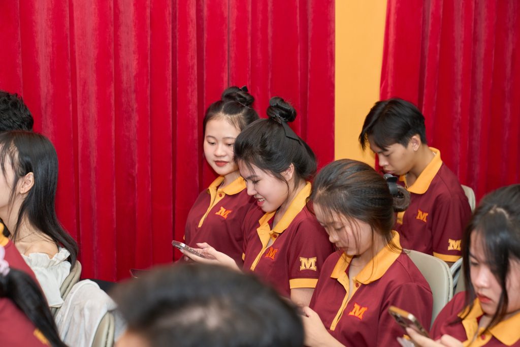 Xây dựng Portfolio chuyên nghiệp thời AI – MIT Uni. tổ chức workshop chuyên sâu cho sinh viên năm 2025