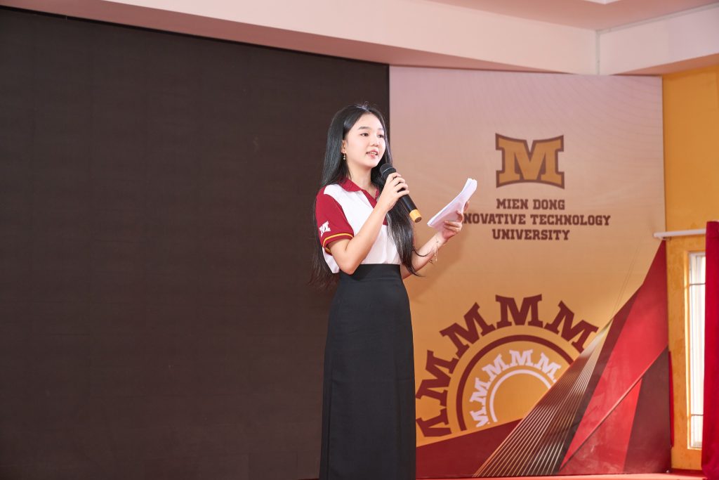 Xây dựng Portfolio chuyên nghiệp thời AI – MIT Uni. tổ chức workshop chuyên sâu cho sinh viên năm 2025