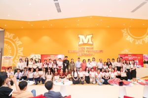 CUỘC THI HÙNG BIỆN TIẾNG ANH – TIẾNG TRUNG MIT UNI. 2025–2026 1 CUỘC THI HÙNG BIỆN TIẾNG ANH – TIẾNG TRUNG MIT UNI. 2025–2026