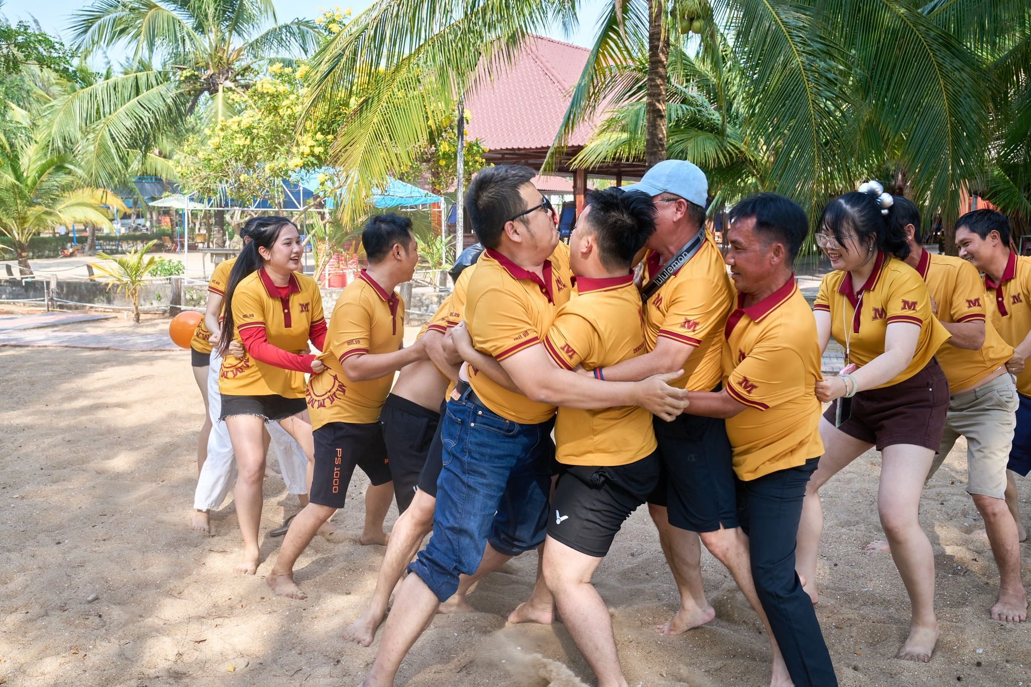 MIT Uni. Trip & year end party "one mit – one heart – one future"