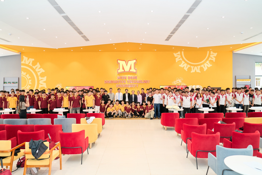 Hành trình từ Giảng đường đến Chuỗi cung ứng Toàn cầu cùng THINKSMART