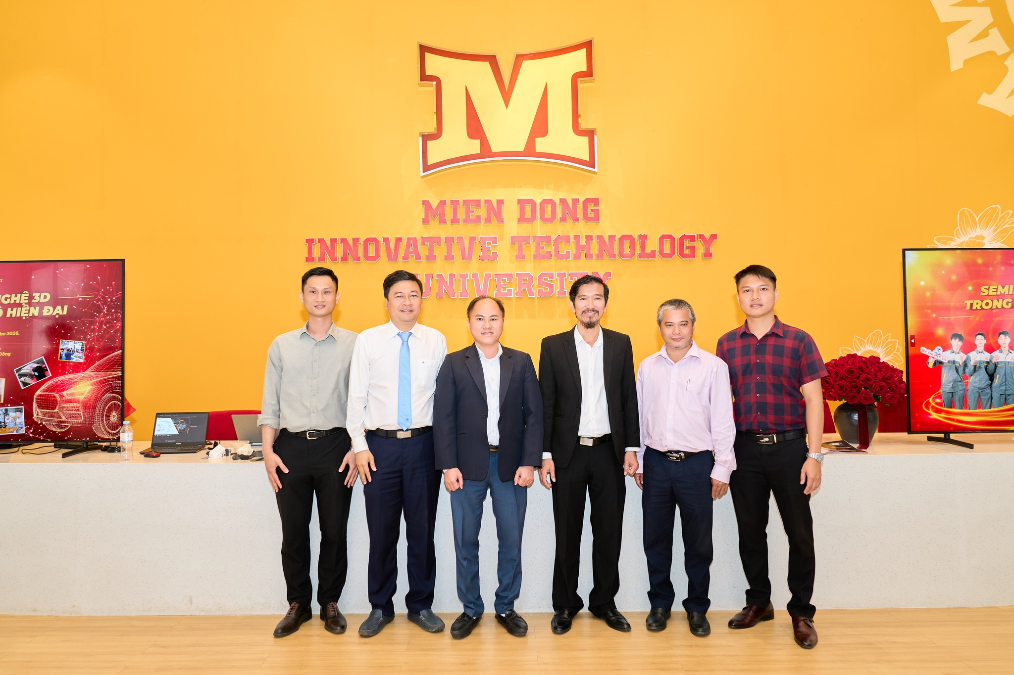 Hành trình từ Giảng đường đến Chuỗi cung ứng Toàn cầu cùng THINKSMART 5 CHIẾN LƯỢC TOÀN DIỆN: NHÀ TRƯỜNG – TRUNG TÂM R&D – NHÀ MÁY