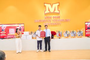 Hơn 600 học sinh đến từ 6 trường THPT/Trung tâm tại Đồng Nai tham gia MIT Uni. Campus Tour